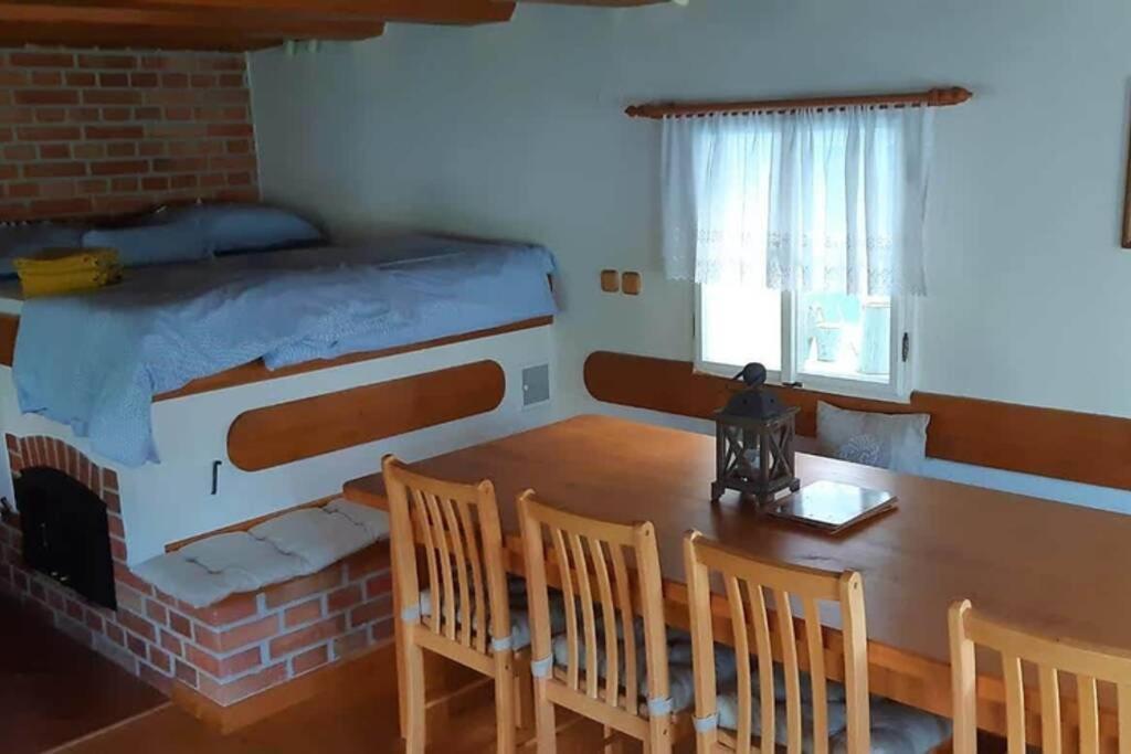 Chaloupka S Rodinnou Tradici Mezimesti Экстерьер фото